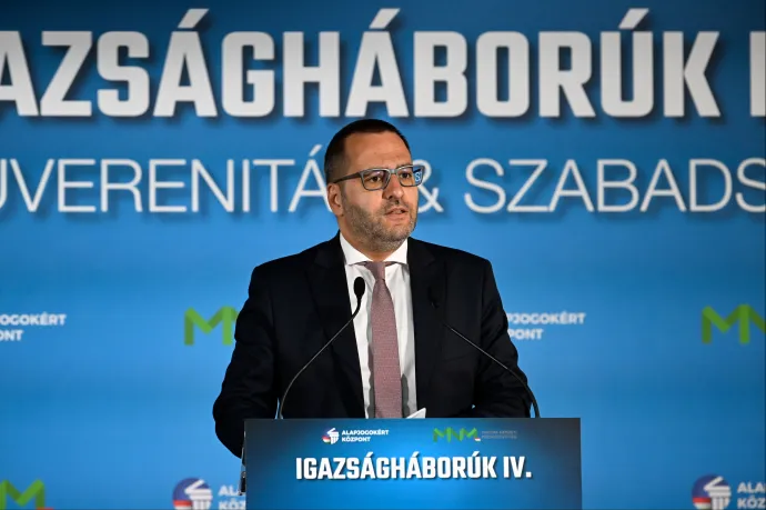 Lánczi Tamás szerint nem Moszkvában, hanem Amerikában kell keresni az átláthatósági törvény mintáját