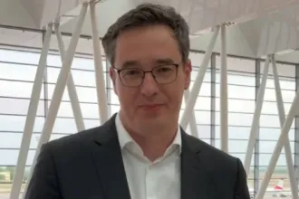 Karácsony levélben kéri az Európai Bizottságot, hogy akadályozza meg az átláthatóságinak nevezett törvény alkalmazását