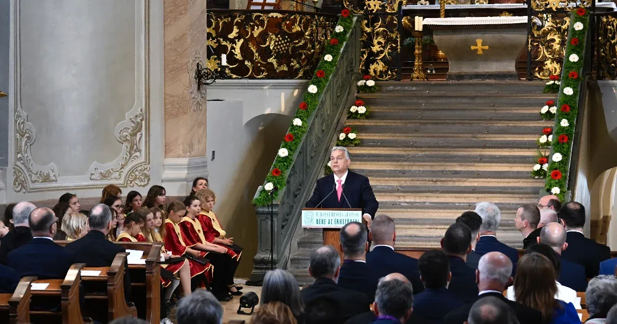 A Tihanyi Bencés Apátság nem nyilvánít véleményt Orbán Simiont méltató beszédéről