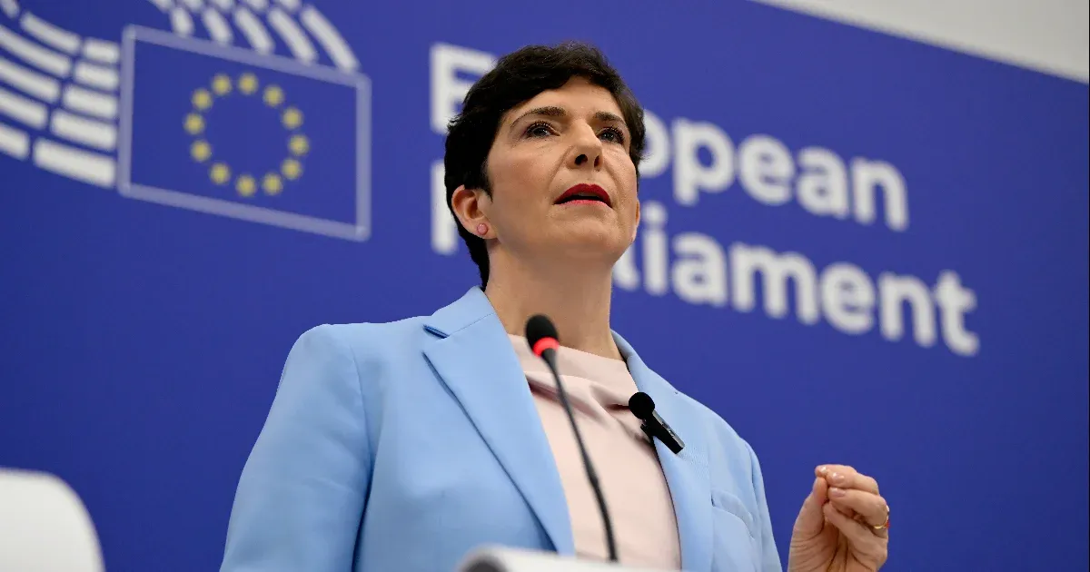 Dobrev Klára adta le az egyetlen pályázatot a DK elnöki posztjára