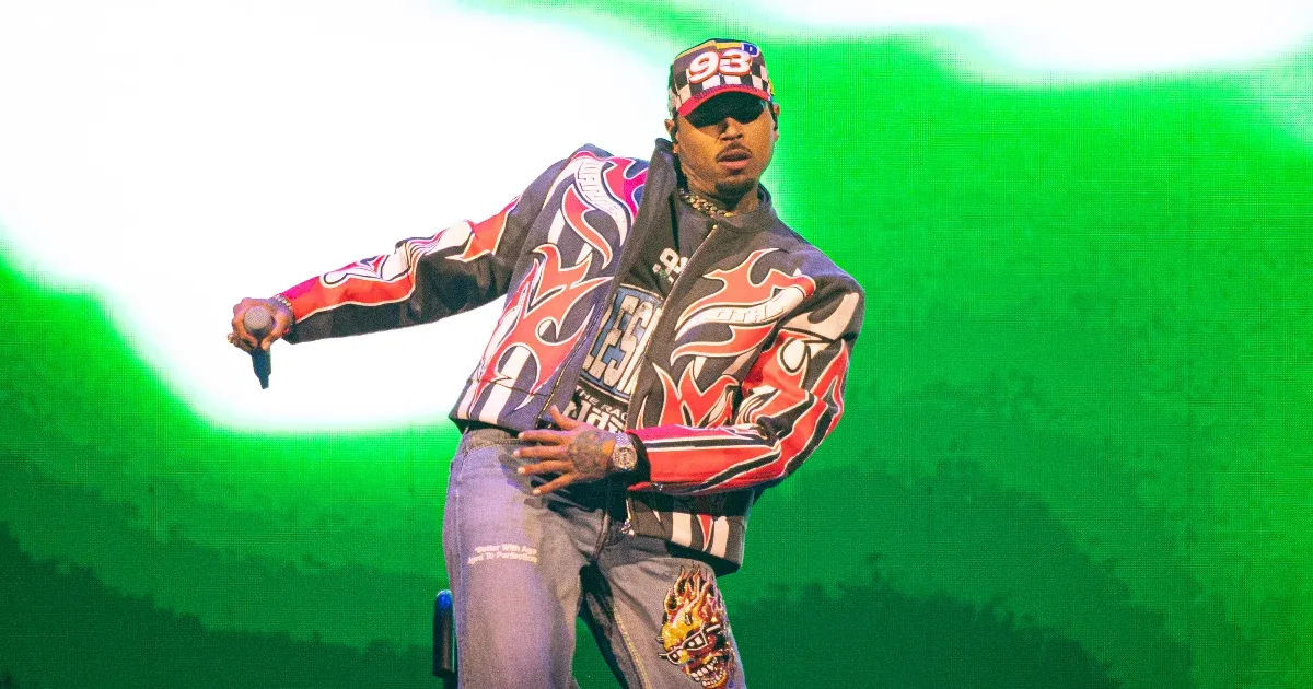 Letartóztatták Chris Brownt, miután összetört egy üveg tequilát egy producer fején Londonban