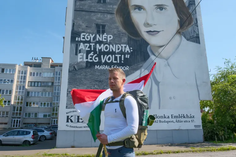 „Erdélyért indultam el” – Magyar Péter lépésről lépésre építi válaszát Orbán tihanyi beszédére