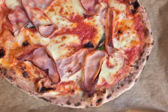 Fagyasztott prémium nápolyi pizza, kellesz-e a világnak?