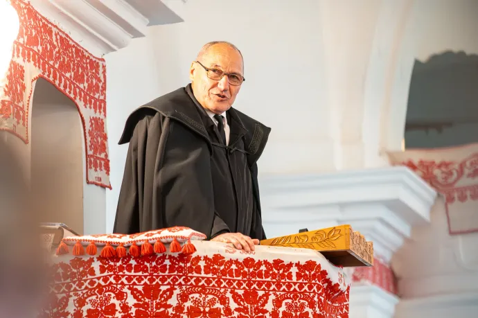 Nicușor Dan támogatására szólít fel a Magyar Unitárius Egyház