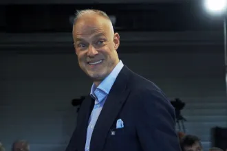 Szalay-Bobrovniczky „örült, hogy találkoztunk”, de a sajtósai alig engedtek forgatni