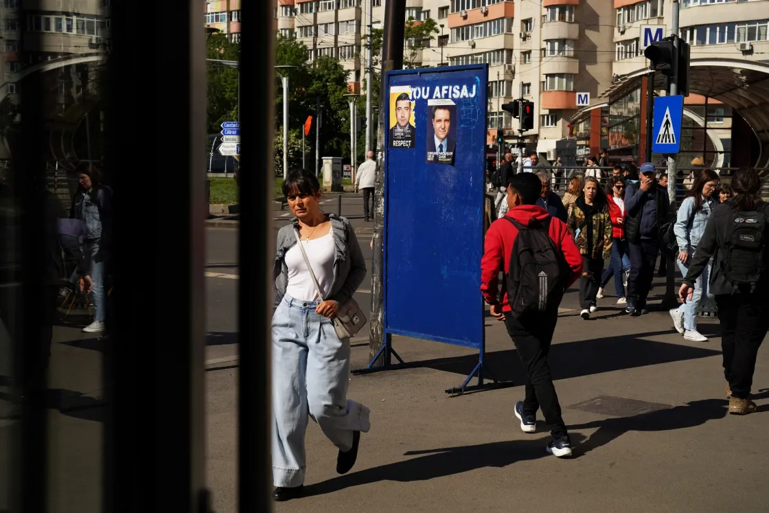 A vasárnapi elnökválasztás tétje, hogy Románia eltolódik-e szélsőjobbos irányba