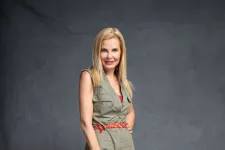 A luxusfeleségek celebje szerint ha nem akarsz egy putyini világban élni, akkor szükséged van a szabad sajtóra