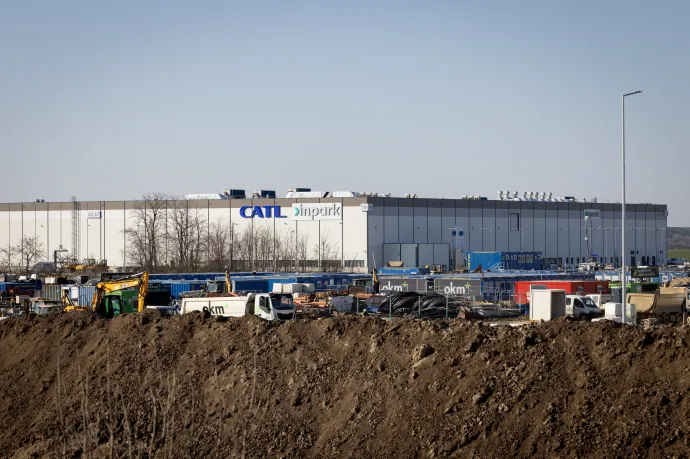 „A BYD-nak biztos nem gyártunk” – ősszel indul a CATL debreceni akkugyára, aminek már tervezik a második egységét