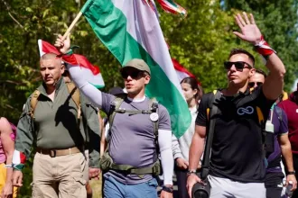 Magyar Péter: Felszólítom a bűnüldöző szerveket, hogy haladéktalanul indítsanak vizsgálatot Orbán Viktor ellen