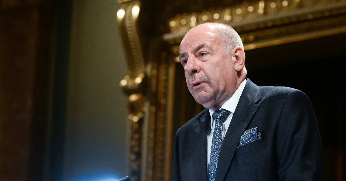 Sulyok Tamás meghĂvta Magyarországra XIV. LeĂł pápát