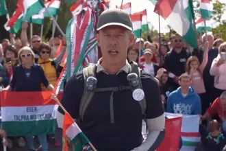 Magyar Péter a Harcosok Klubja rendezvényen résztvevő Orbán Viktornak üzent
