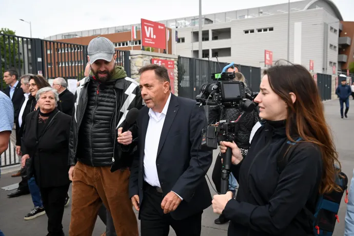 A felső képen: Pócs János fideszes országgyűlési képviselő – Fotó: Bődey János / Telex