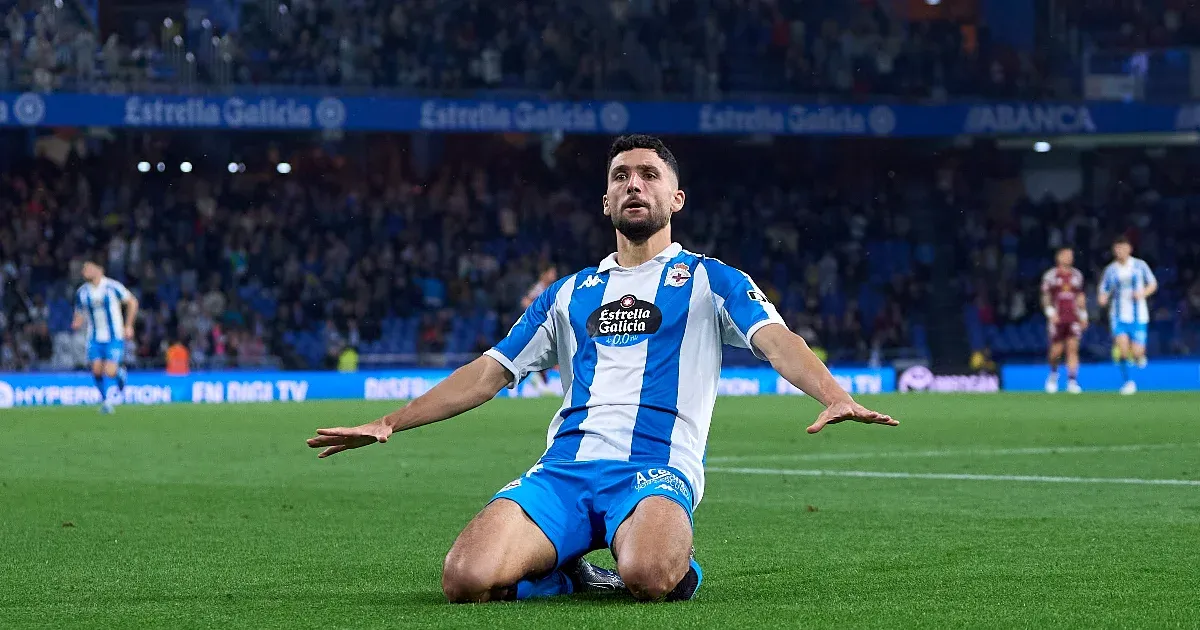 Szelfizés közben sziklára zuhant a Deportivo csatára