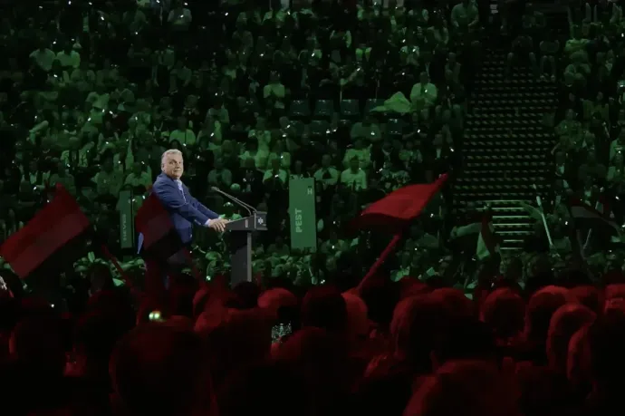 „Háborús hisztériashow és Harcosok Sufnija” – ellenzéki reakciók az Orbán-féle Harcosok Klubjára