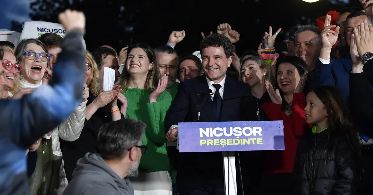 Nicușor Dan nyerte a román elnökválasztást George Simion ellen