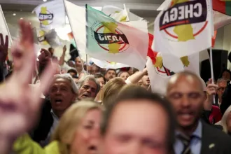 Megerősödött Orbán szövetségese a portugál előrehozott választáson