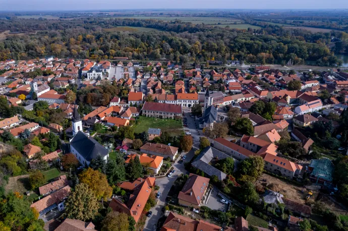 Parkolót építtet a tokaji önkormányzat egy műemlék épület helyére