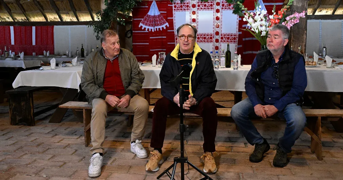 Összeállt a NER-es álomcsapat, hogy Káel Csaba filmet rendezhessen