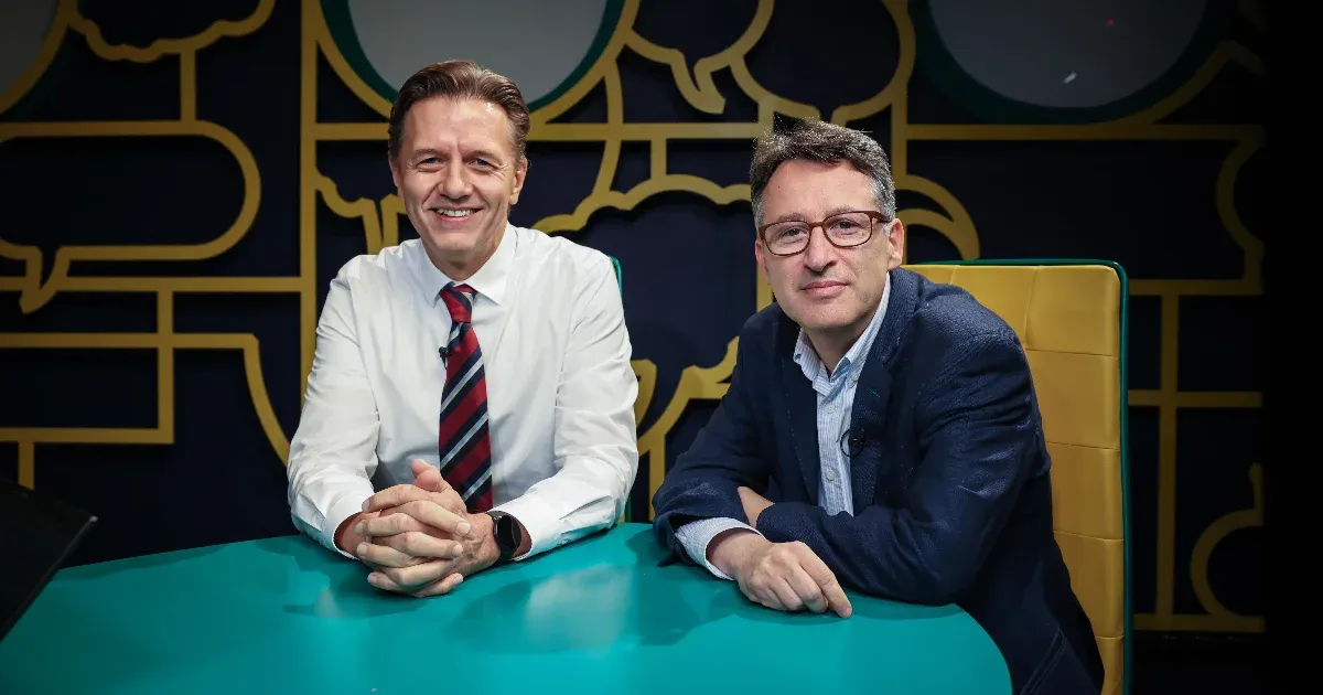 Schwab: Ahelyett, hogy megiszunk egy vagy két stampedlit, inkább ölelnünk kéne egymást