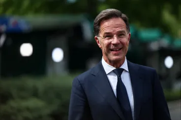 Máris egyeztetett Mark Rutte NATO-főtitkárral Nicușor Dan