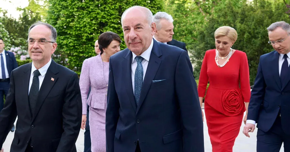Sulyok Tamás is gratulált Nicușor Dannak