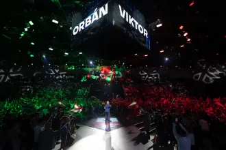 Orbán sokat vár a digitális szabadságharcosaitól, de a közösségi média nem így működik