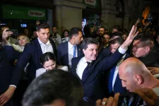 Telefonált Kelemen Hunornak Nicușor Dan, és köszönetet mondott a magyarok támogatásáért