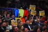 Tönkreteszik romániai igazolványaikat a Simion veresége miatt csalódott külföldön élő állampolgárok