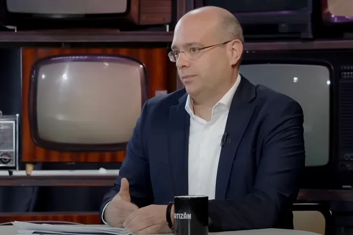 Mráz Ágoston: Ez nem egy titkosszolgálati jelentés, ez egy médiaelemzés, amit készítettünk