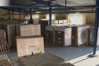 Minden idők legnagyobb cigarettagyártó-hálózatát leplezte le a NAV, több mint 1 millió doboz hamis árut találtak