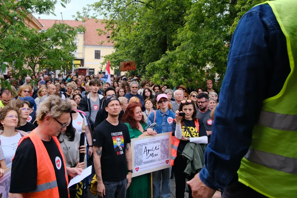 Előttük is itt voltunk, utánuk is itt leszünk – pécsi civilek is tiltakoztak az ellehetetlenítési törvény ellen