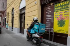 Fokozott rendőri ellenőrzésre számíthatnak szerdától a bringások és motorosok