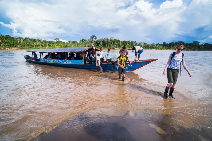 Folyami kalózok raboltak ki spanyol turistákat az Amazonason