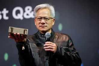 Totális tévút az Nvidia vezére szerint az, amit az amerikai kormányok művelnek a csipek szabályozásával