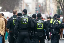 Terrortámadást tervezhetett öt szélsőjobboldali fiatal Németországban, letartóztatták őket