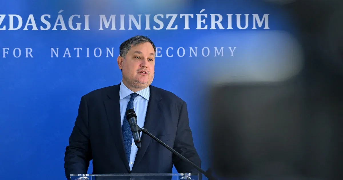 444: A Nemzetgazdasági Minisztérium tévedésből szétküldte egy munkatársuk személyes adatait