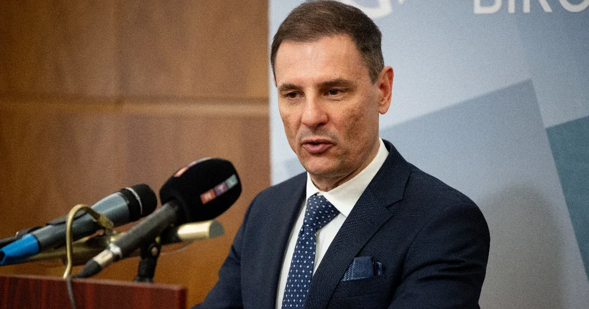 Ügyvédi kamara: A gyónási és ügyvédi titkot sem védi az ellehetetlenítési törvény