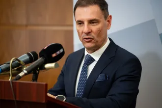 Ügyvédi kamara: A gyónási és ügyvédi titkot sem védi az ellehetetlenítési törvény