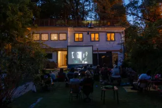 A kormány is támogatja a filmklubot, ami felkerült a Szuverenitásvédelmi Hivatal feketelistájára