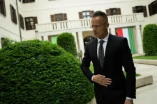 Szijjártó: Helyes döntést hoztunk, hogy semmilyen módon nem avatkozunk be a román elnökválasztásba