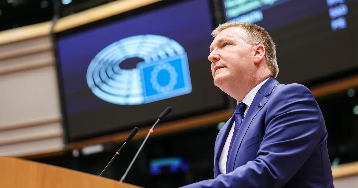 „A magyar kormány sodródása az orosz stílusú elnyomás felé” – az ellehetetlenítési törvényről vitázott az EP