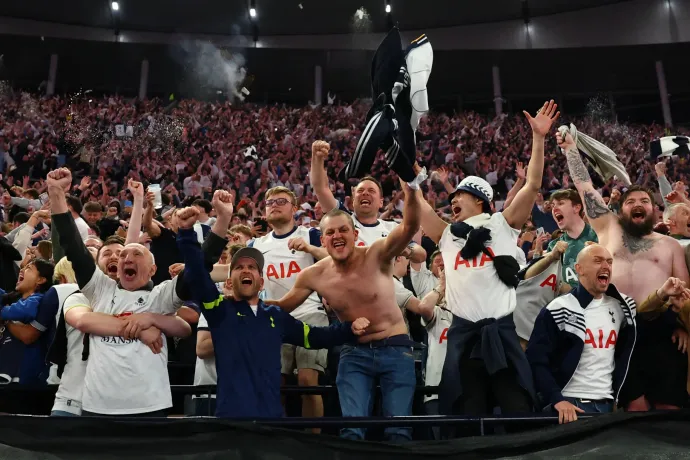 Szerencsés góllal és bunkerfocival nyerte meg a Tottenham az Európa-ligát