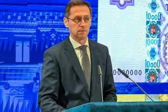 Több mint 250 dolgozót küld el az MNB