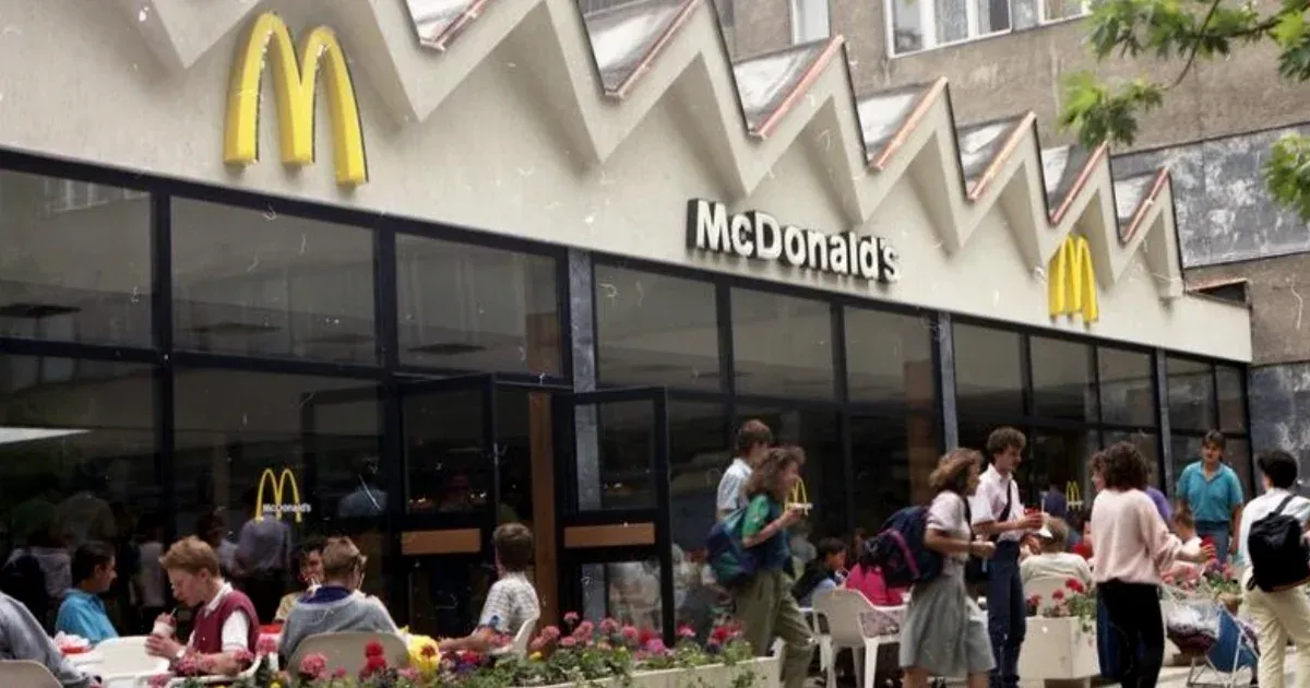 ElĂ©m tette a McDonald’s vanĂliashake-jĂ©t Ă©s azt kĂ©rdezte: Tud ilyet csinálni?