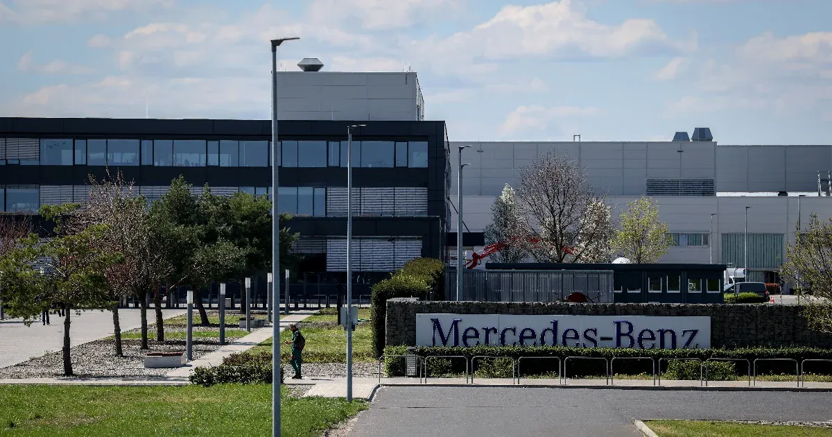 Több milliárdot vesztene Kecskemét a Navracsics-féle adóreformmal, de a fideszes polgármester össze tudott hozni egy különmegállapodást