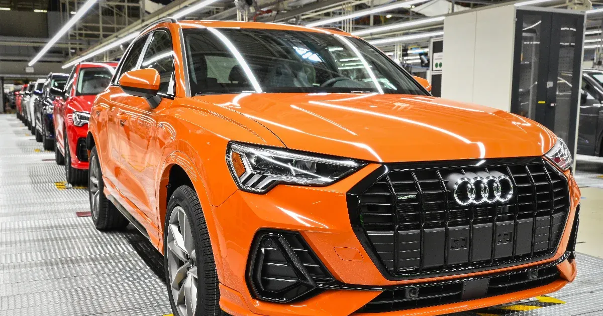 Győrből az ingolstadti főüzembe költözteti a gyártás egy részét az Audi