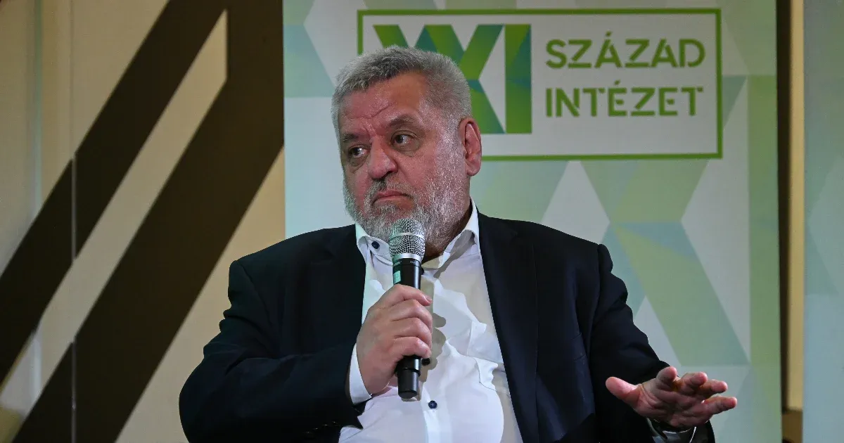 Lánczi András szerint az Orbánnal elégedetlenkedők először is fizessék ki azt, amit megtakarítottak a rezsicsökkentéssel