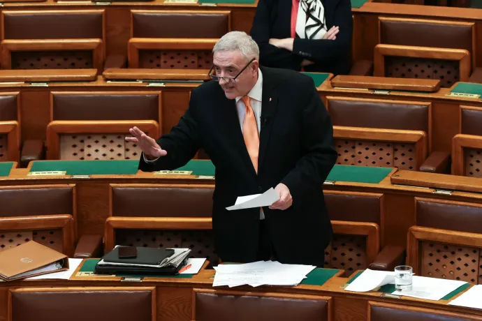 Már el is indult a tőke kimenekítése Magyarországról az ellehetetlenítési törvény miatt