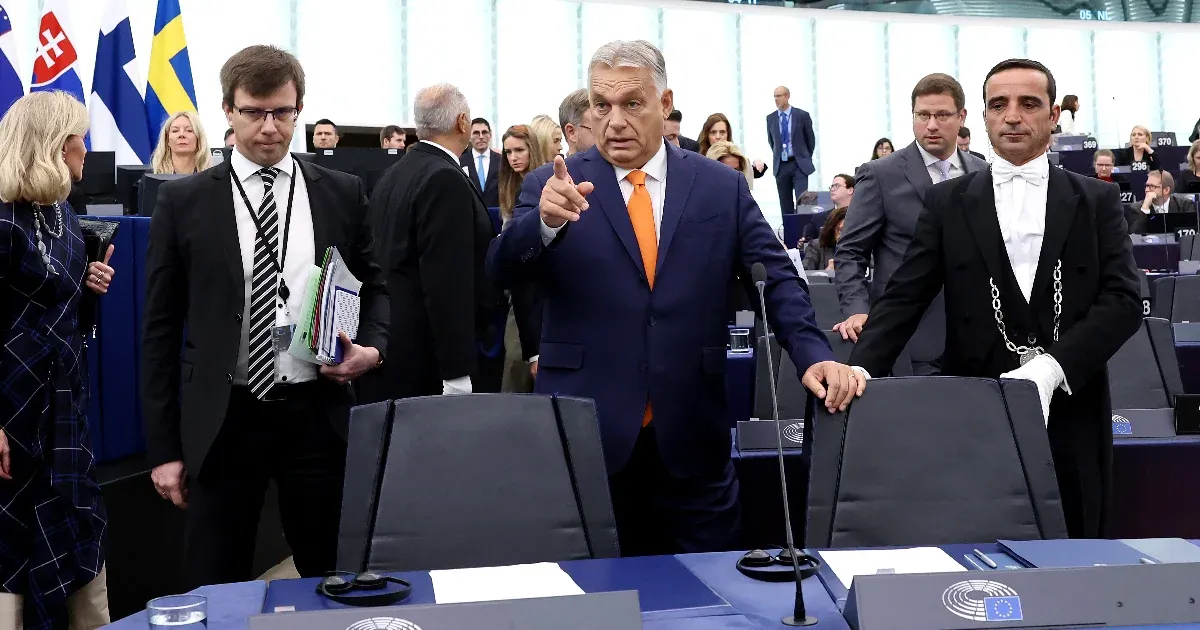 Figyelmeztetést küldhet az uniós alapértékekről szóló keddi meghallgatás