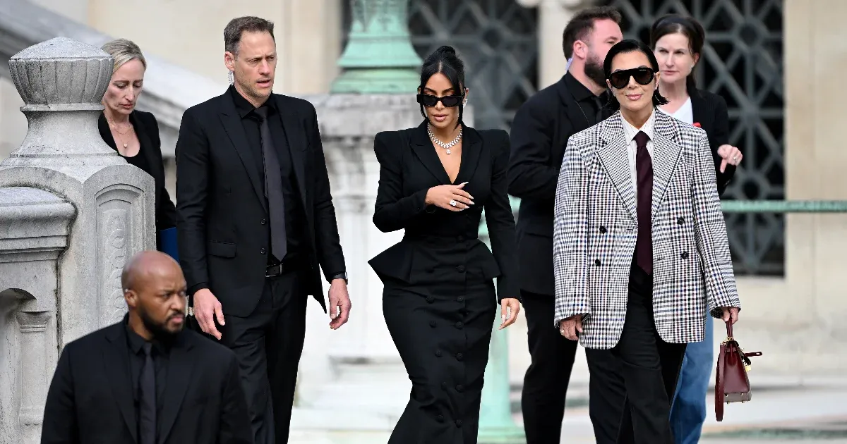 Nyolc vádlottat bűnösnek mondott ki a bĂrĂłság Kim Kardashian kirablásának ĂĽgyĂ©ben